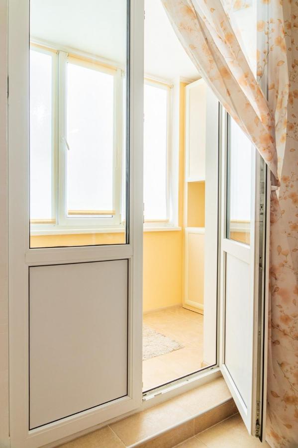 квартиры по улице феодосийская, 1-а Apartment Kyiv