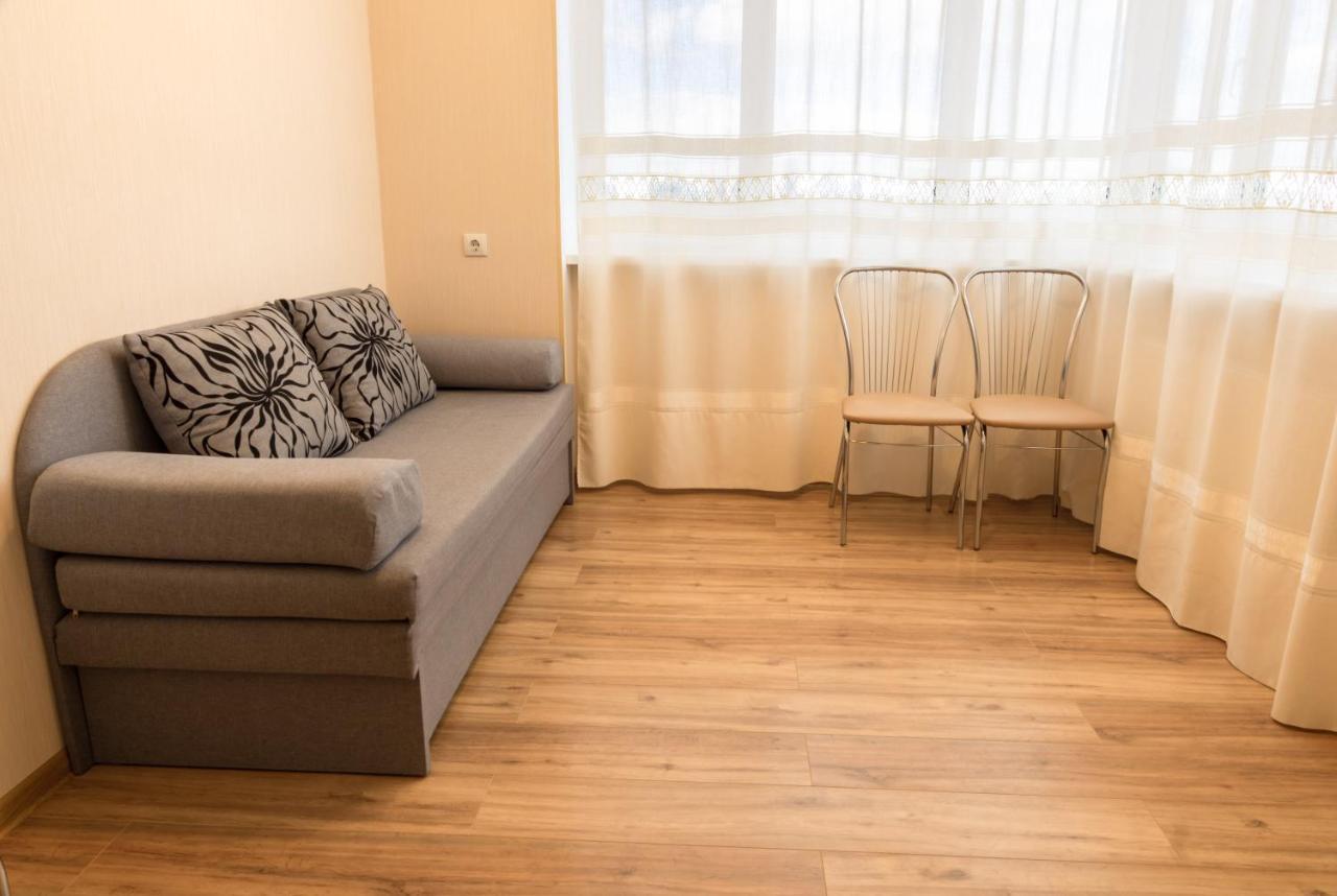 квартиры по улице феодосийская, 1-а Apartment