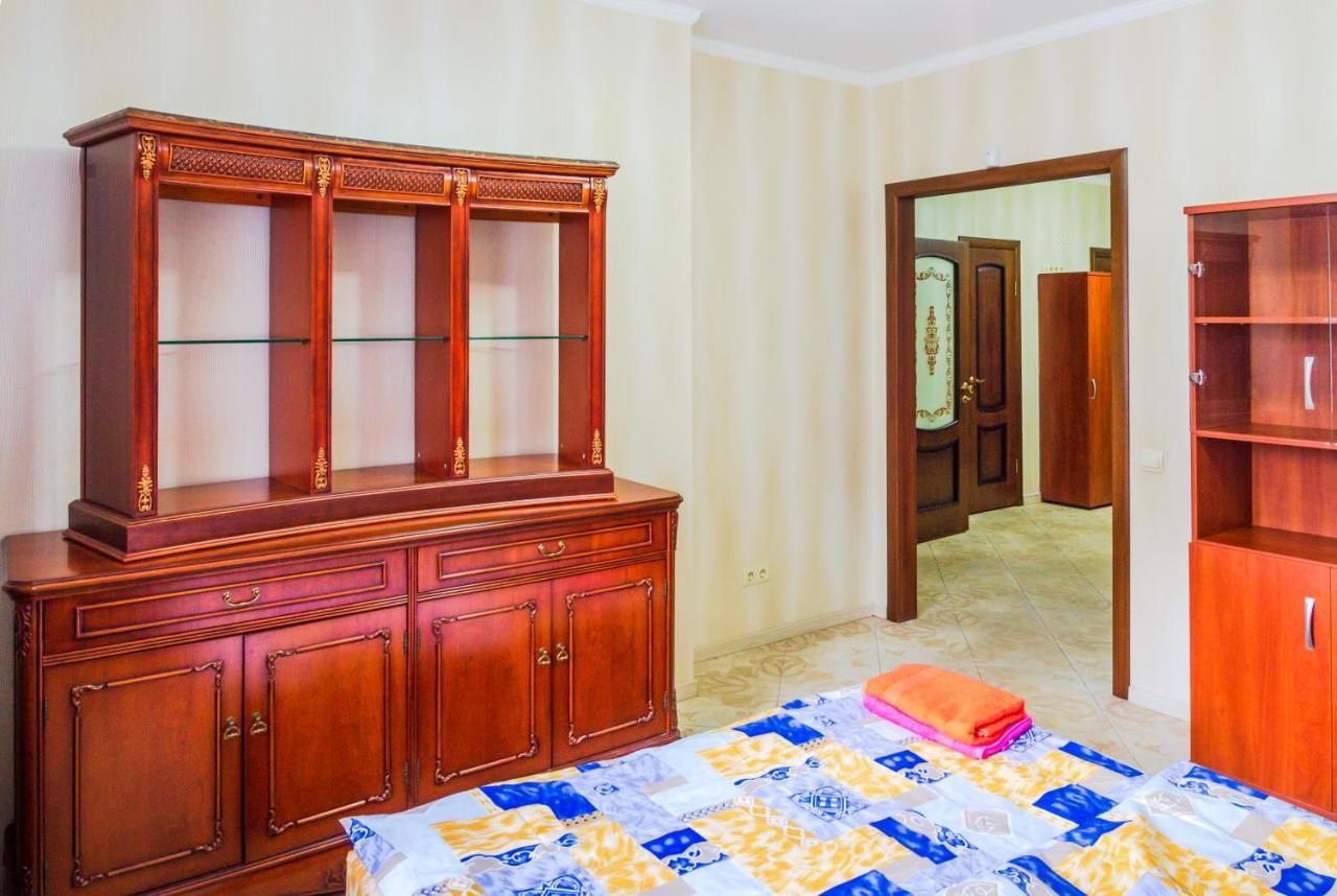 Apartment квартиры по улице феодосийская, 1-а *