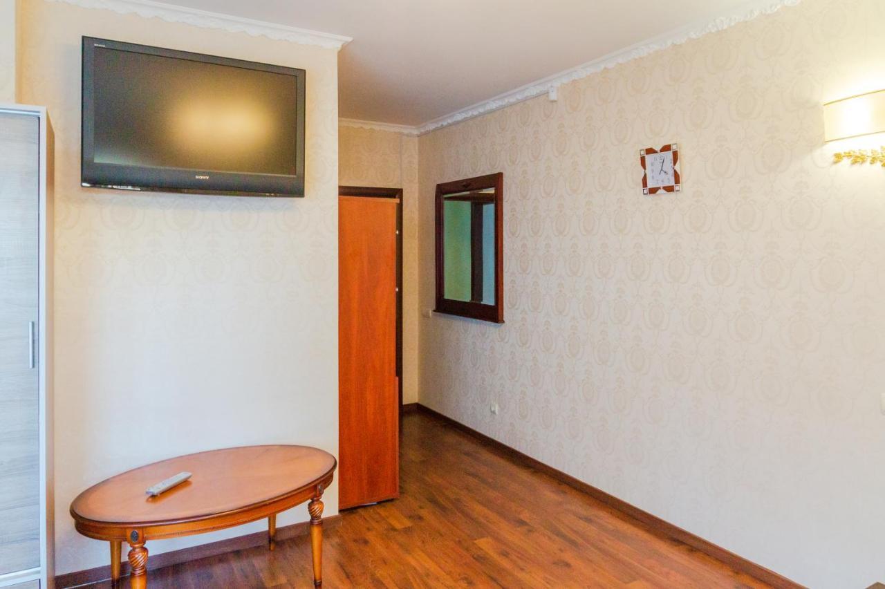 Apartment квартиры по улице феодосийская, 1-а Kyiv