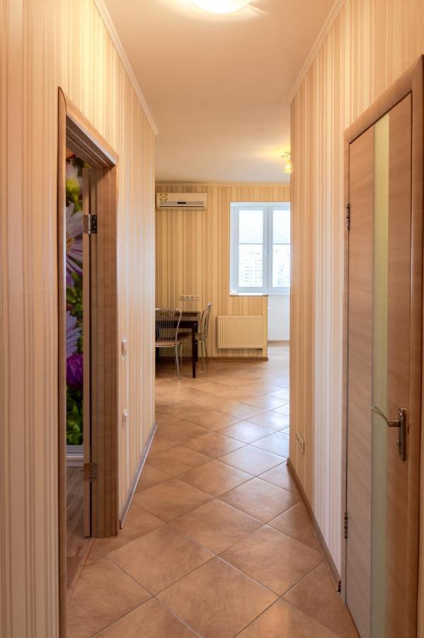 Apartment квартиры по улице феодосийская, 1-а Kyiv