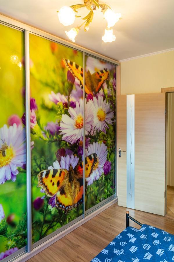 квартиры по улице феодосийская, 1-а Apartment *
